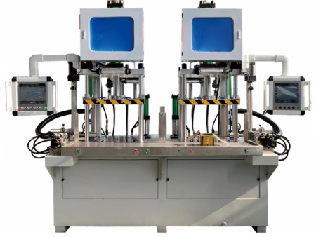 Вертикальная восковая инжекционная шприц-машина двухпозиционная  IRLIT-A-A001-003